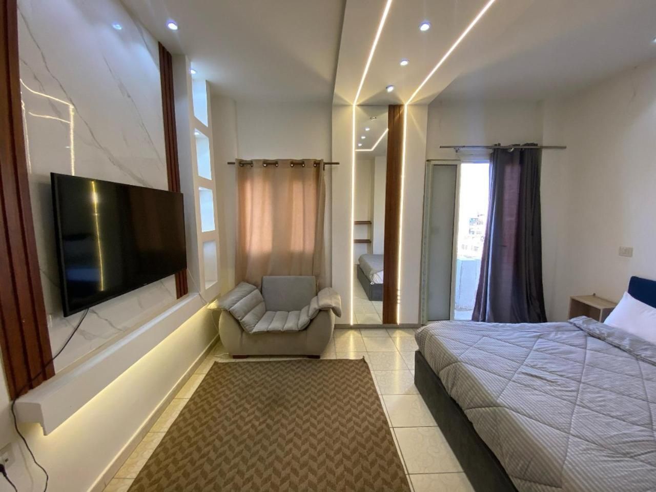 Studio with Balcony