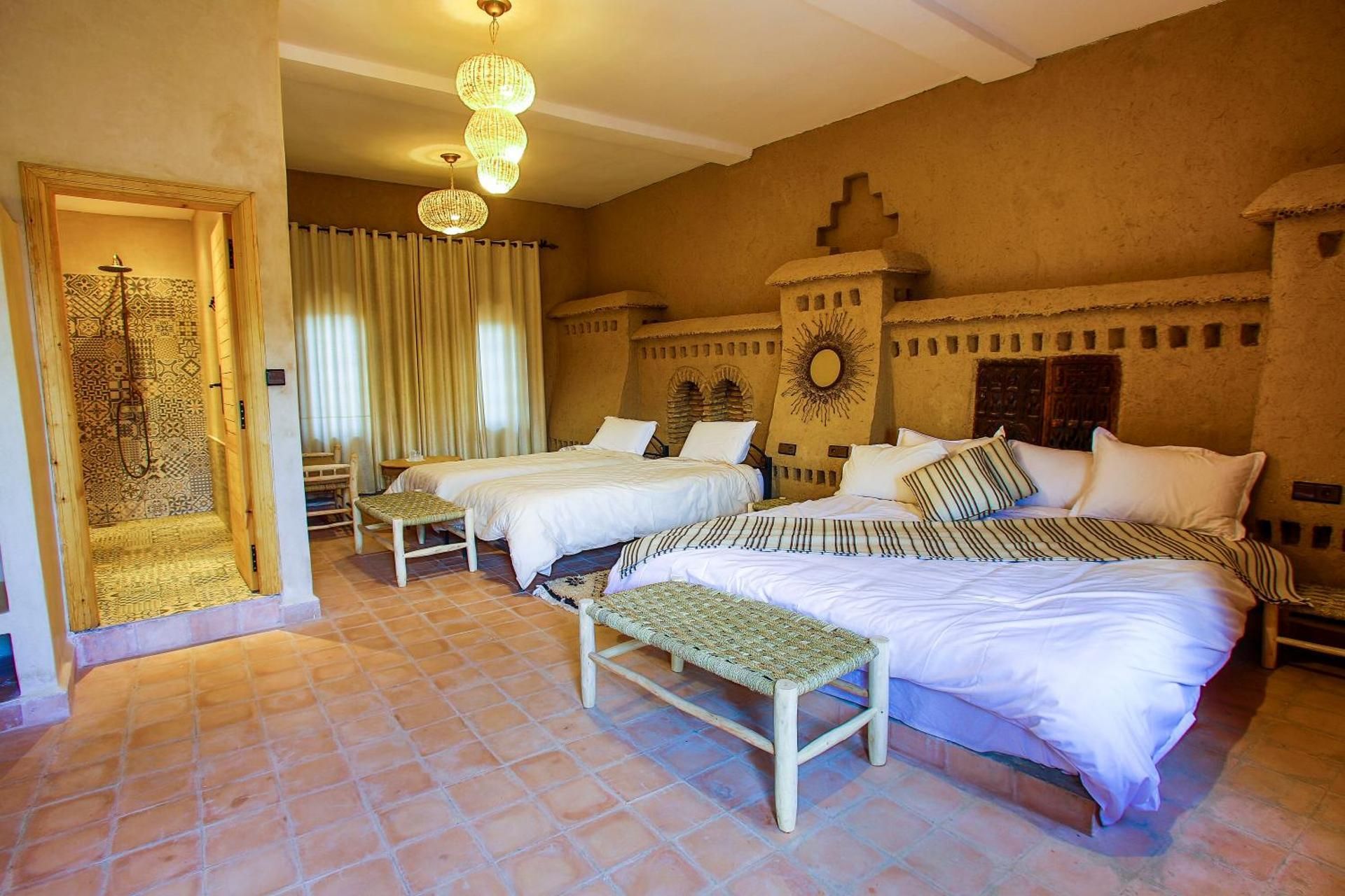 Quadruple Room with Private Bathroom