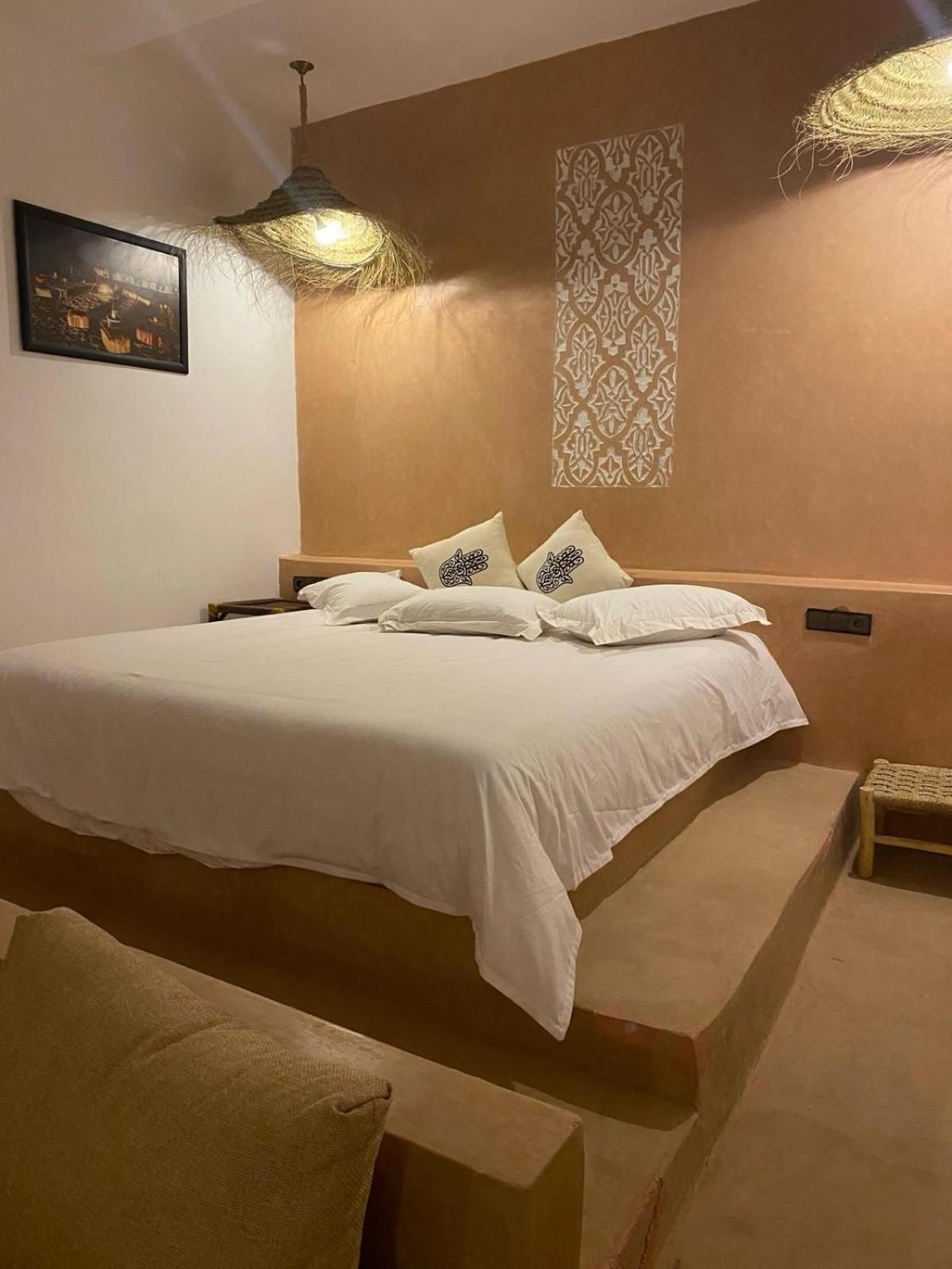 Single Room With Private Bathroom