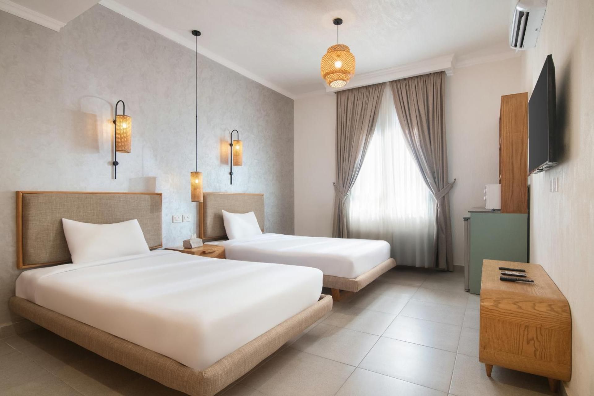 Deluxe Twin Room