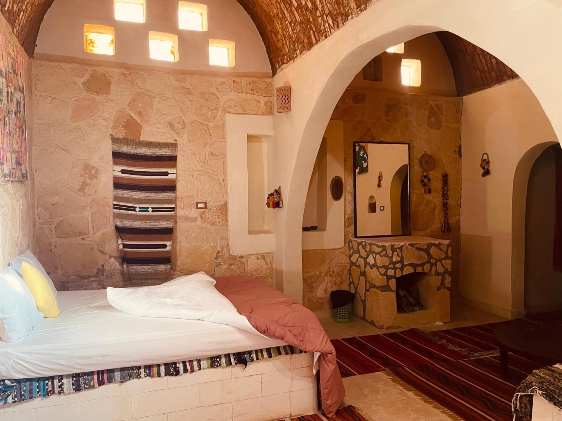Moon_Valley_Siwa