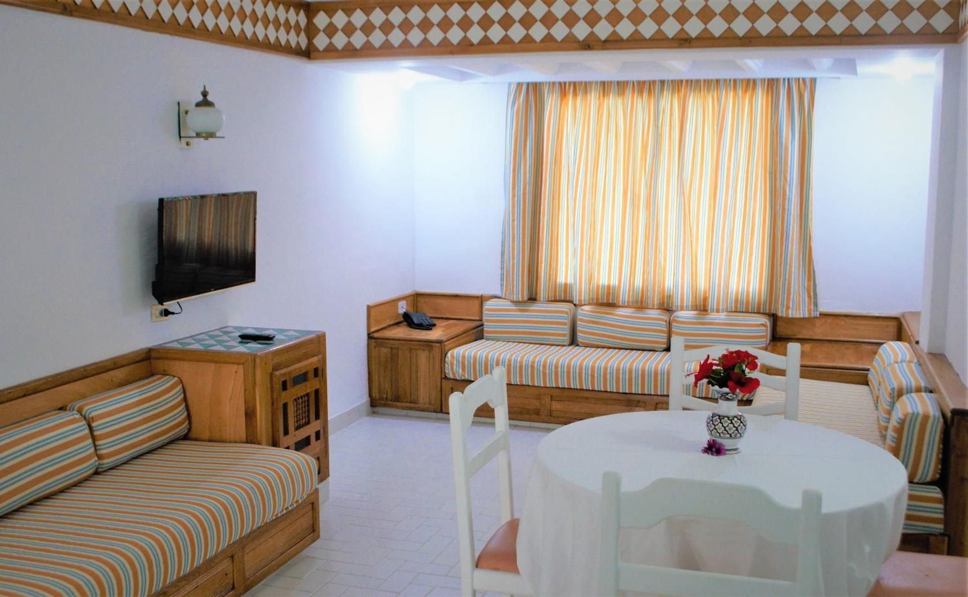 Ain Meriem Beach Hotel Basic Quad Room