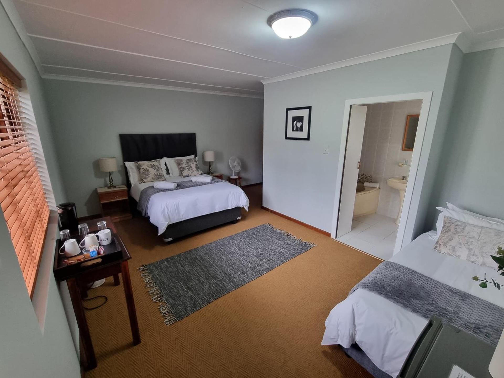 Basic Triple Room