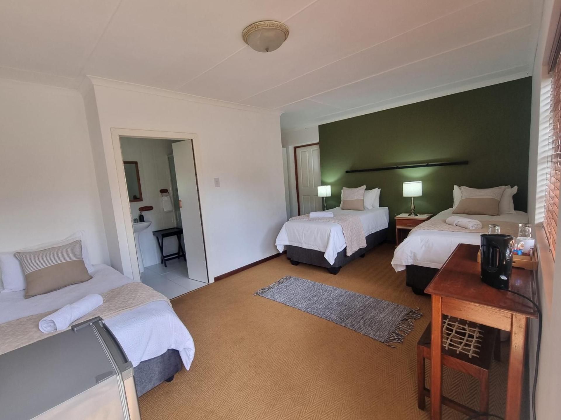 Basic Triple Room