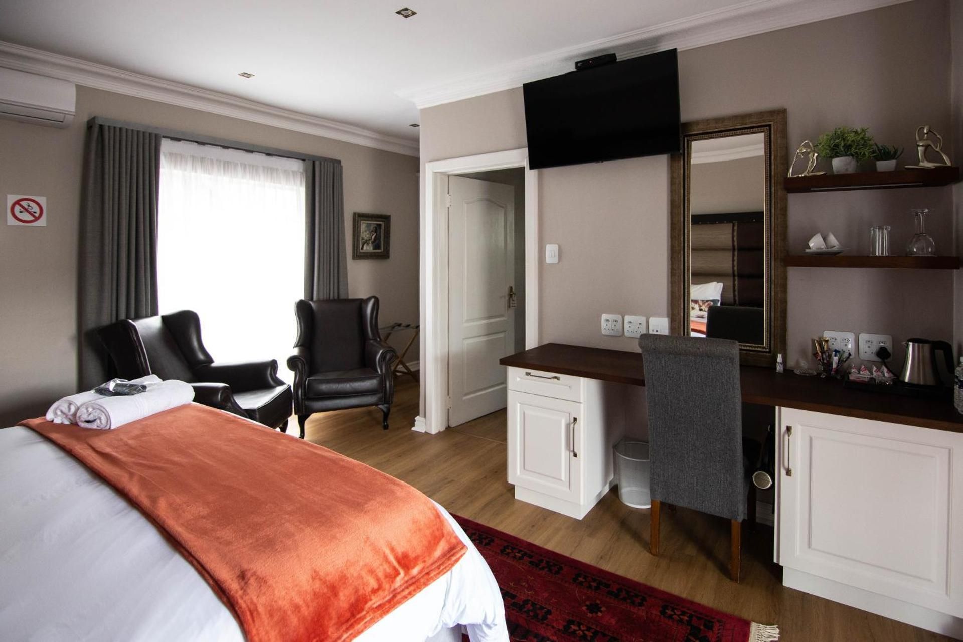 Large Double Room