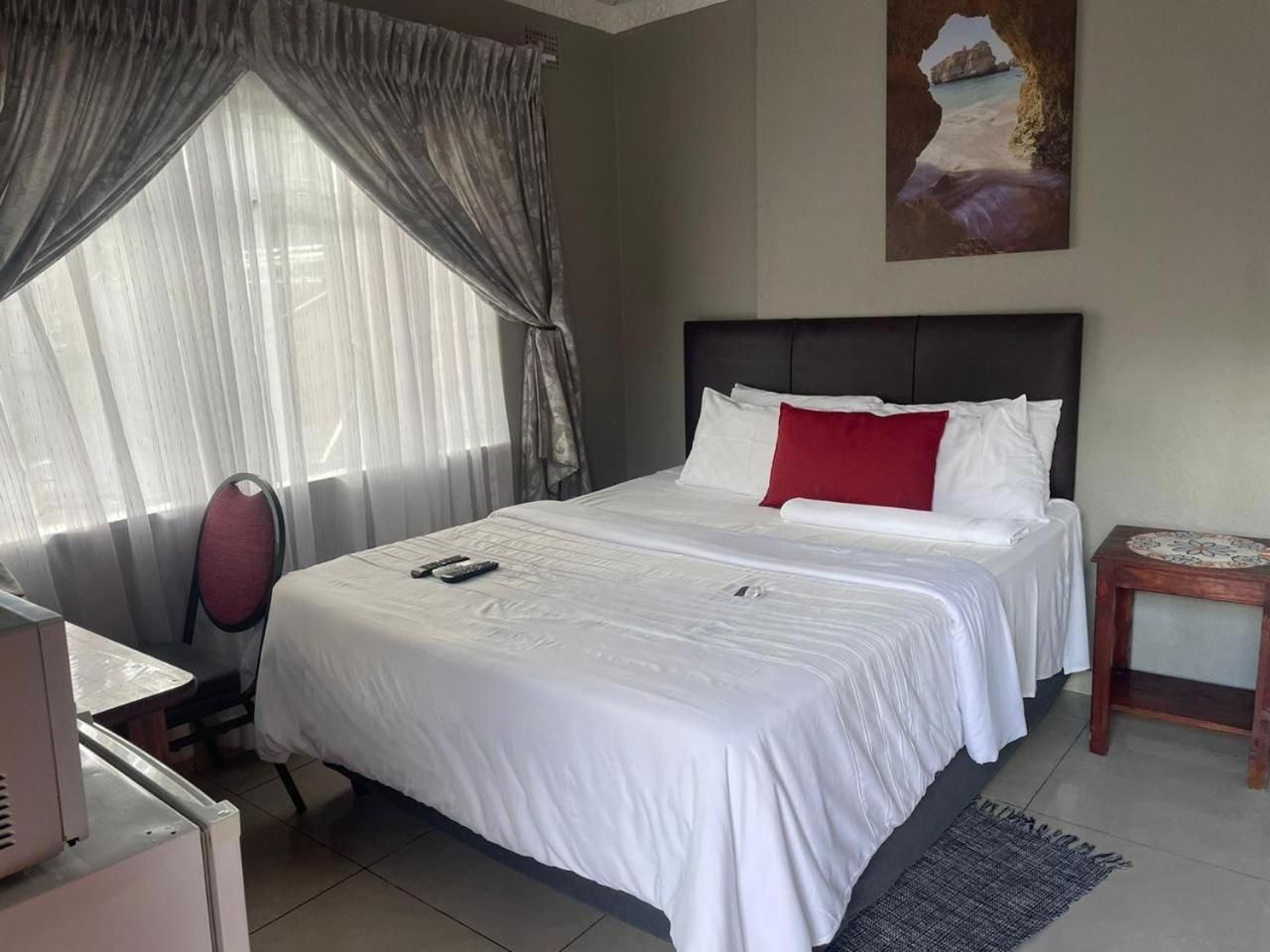 Deluxe Double Room with Shower