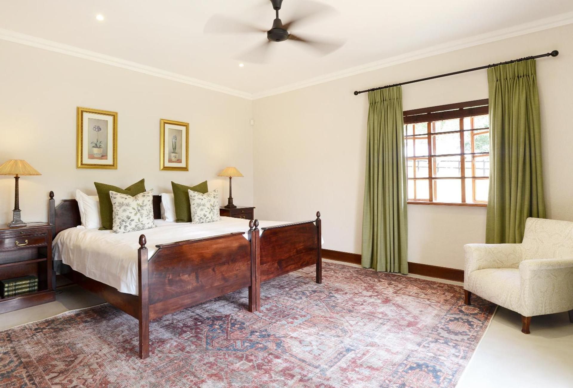Premium King Room