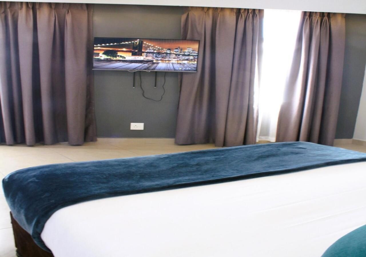 One-Bedroom Premier Apartment