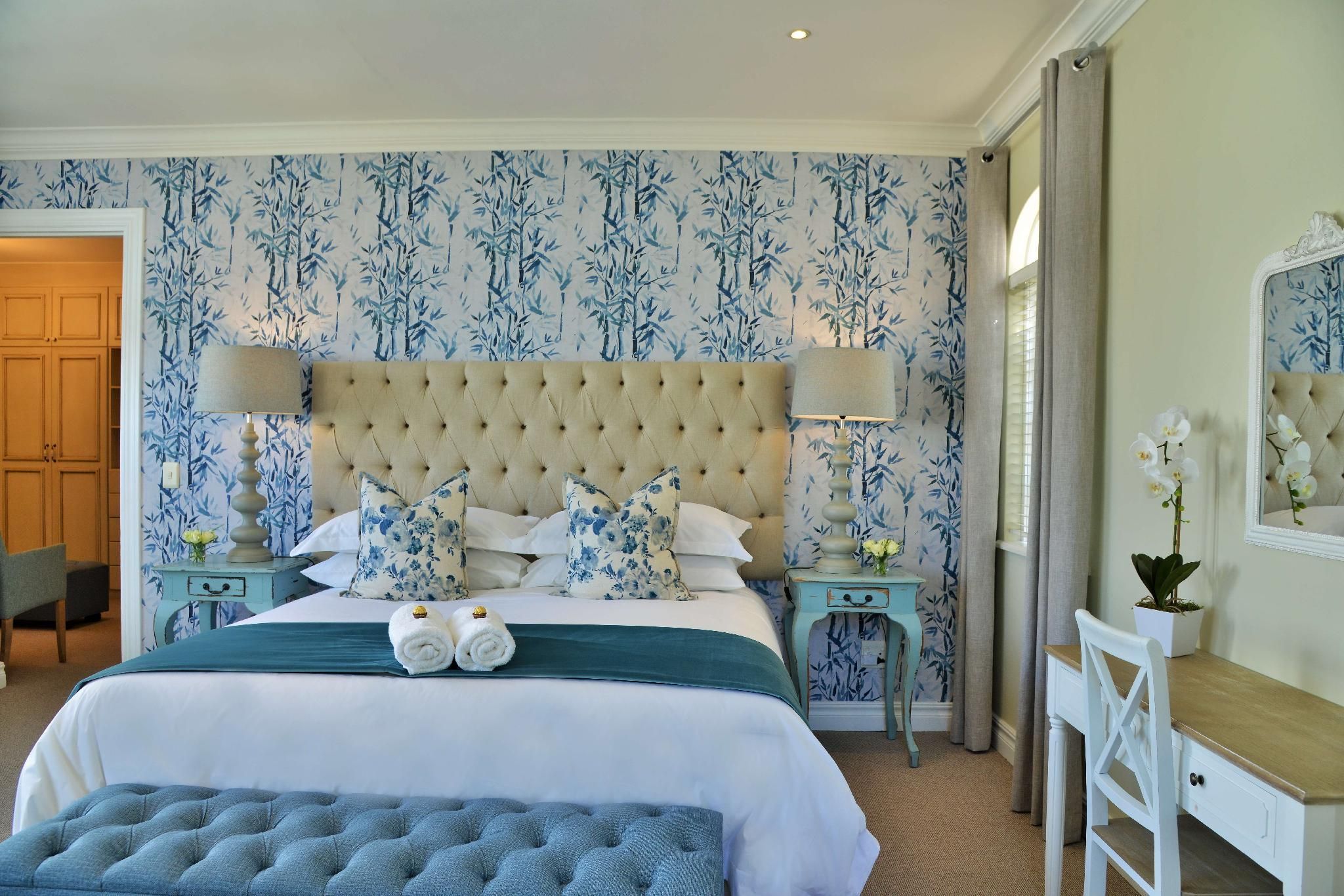 Luxury Rooms