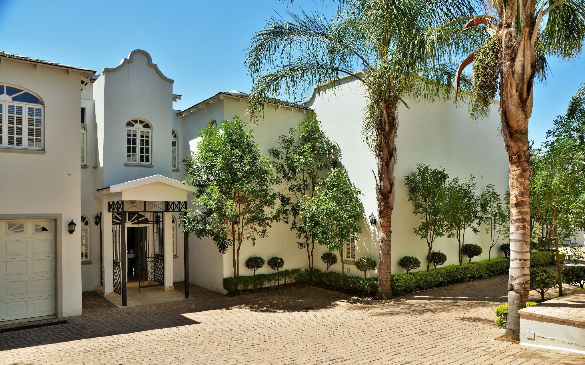 Mont d'Or Sandton