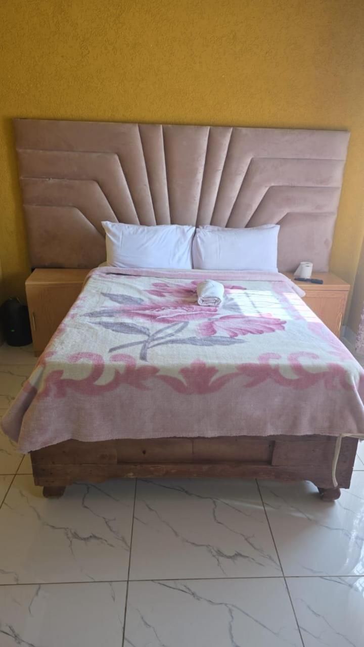 Double or Twin Room with Private Bathroom