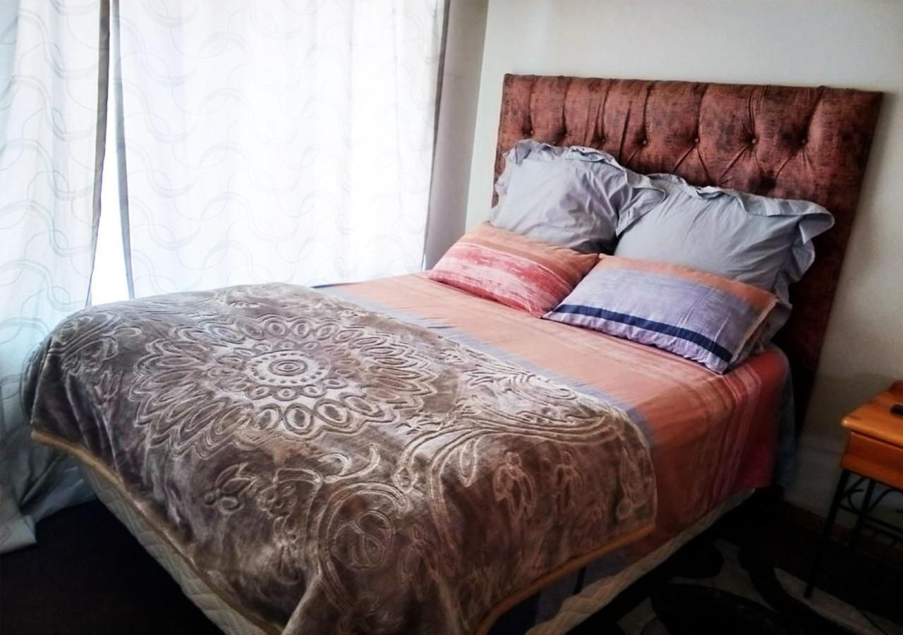 Standard Double Room with Shared Bathroom