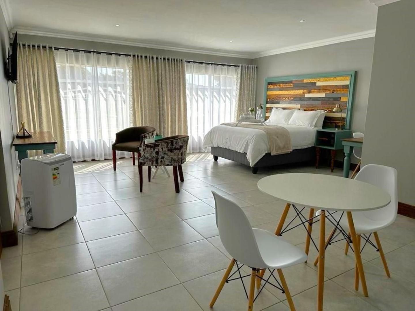 Comfort Queen Room