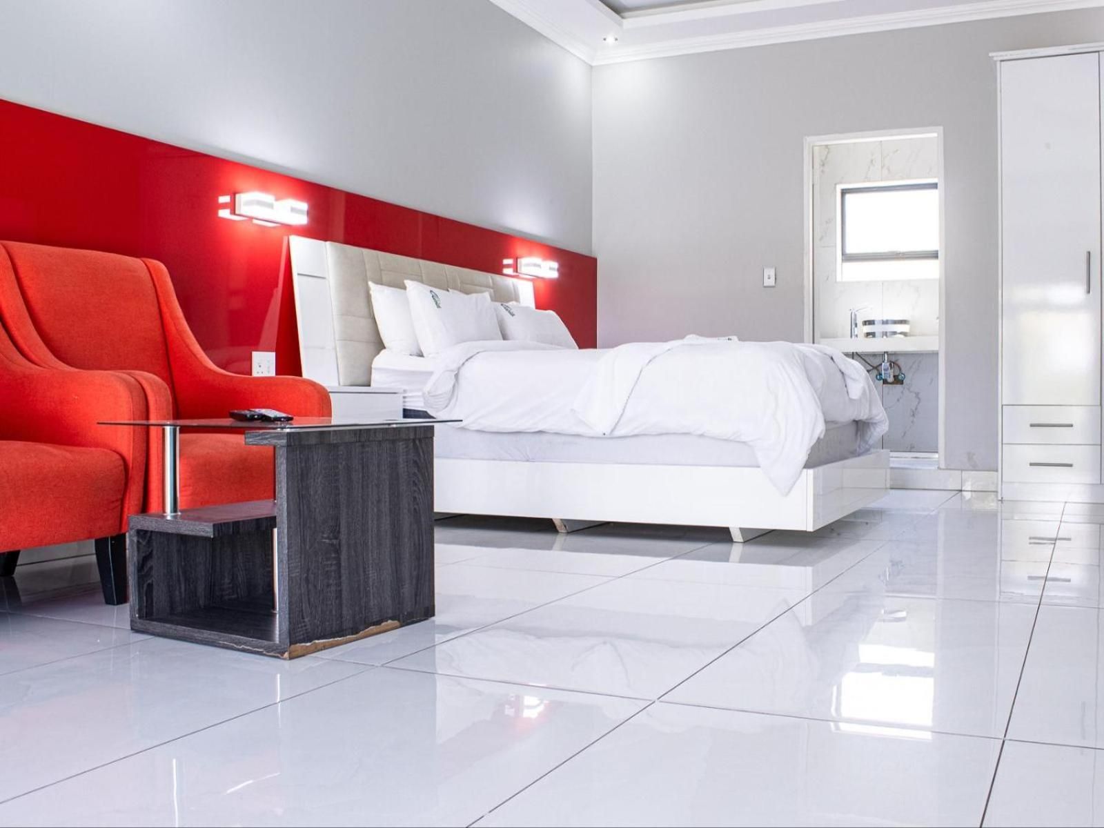 Deluxe Queen Room
