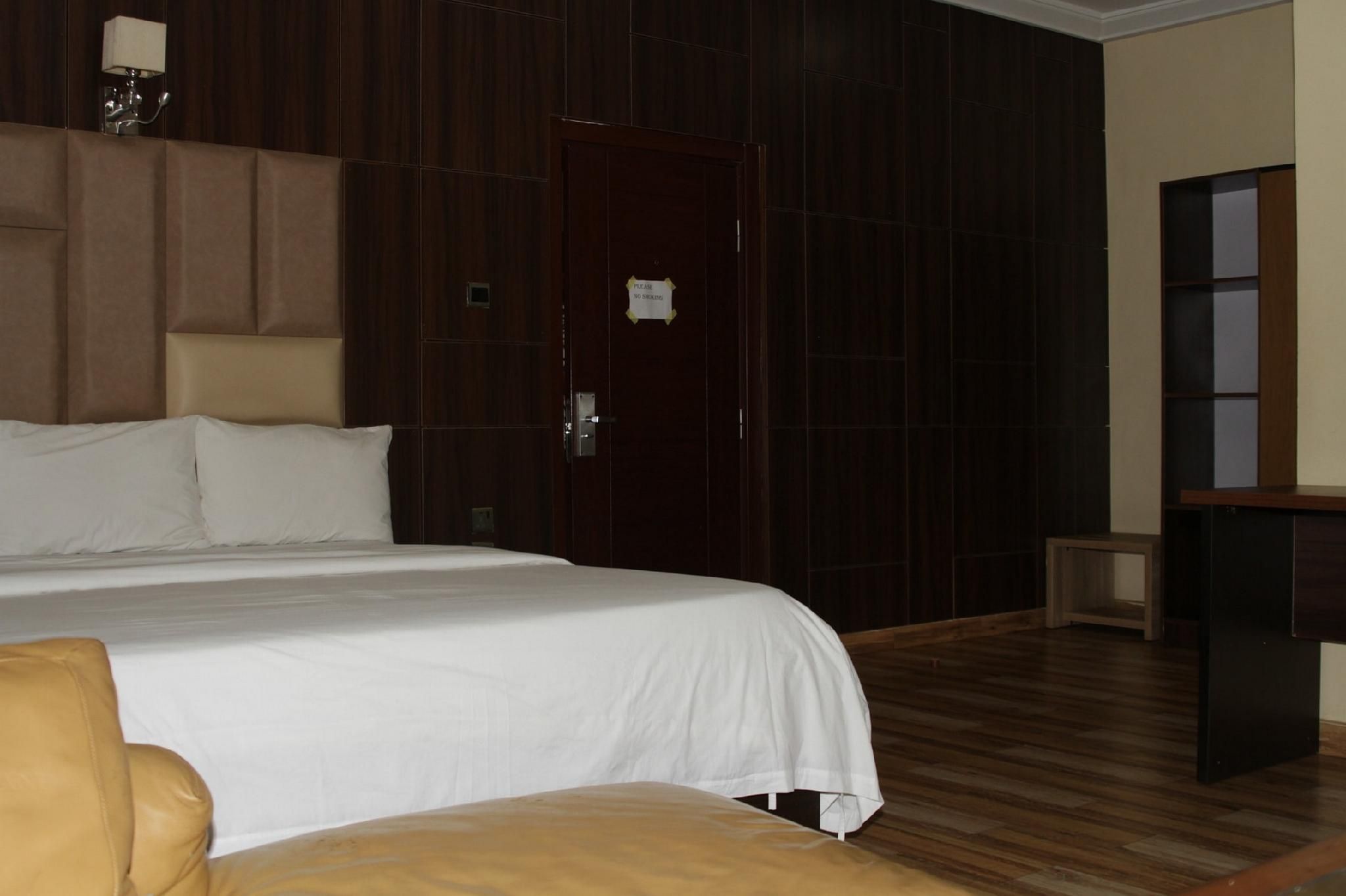 Suites Room