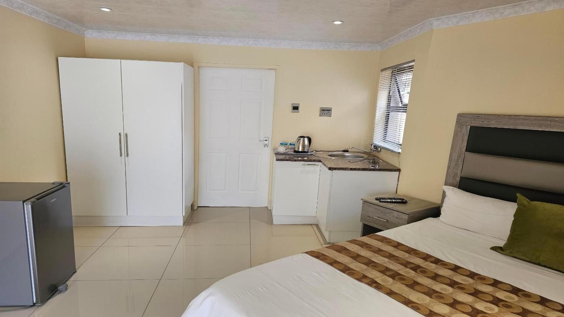 Standard Suite