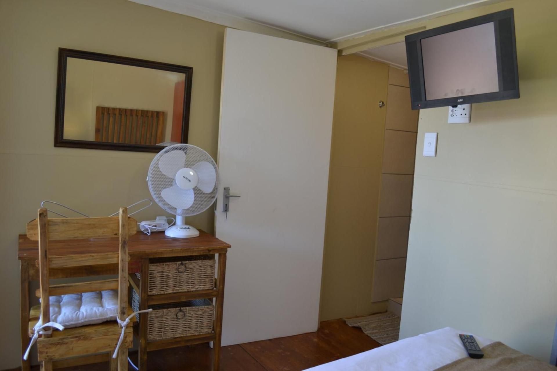 Double or Twin Room with Shower