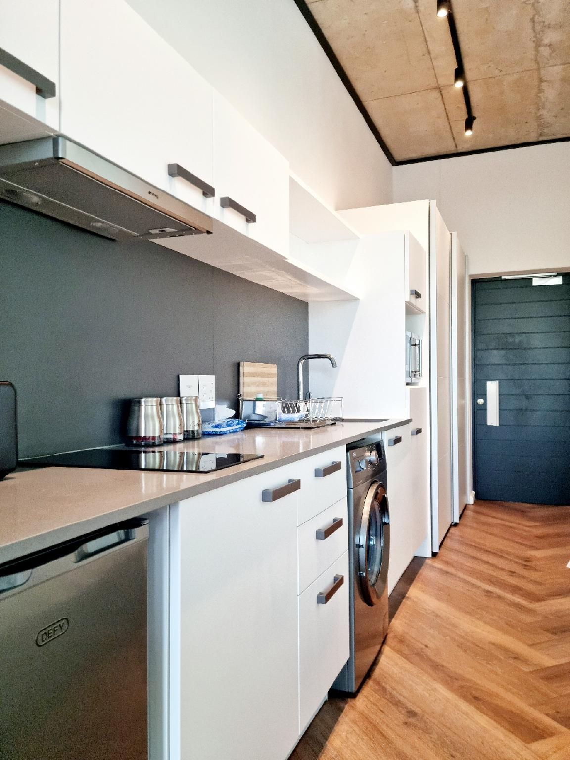 Bridgewater One by Smart City Stays Studio Apartment 3