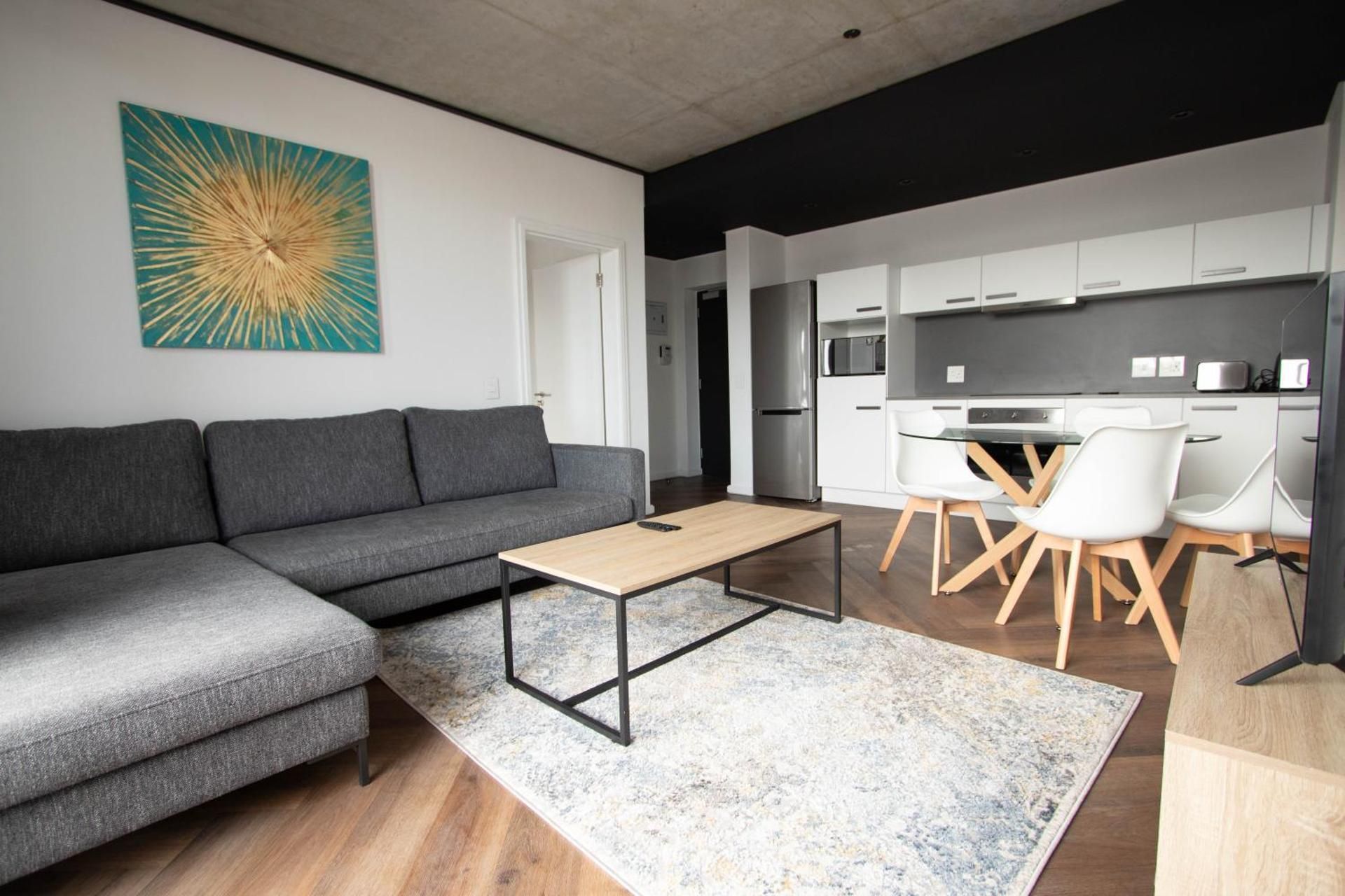 9 Palms by Smart City Stays One-Bedroom Apartment 2