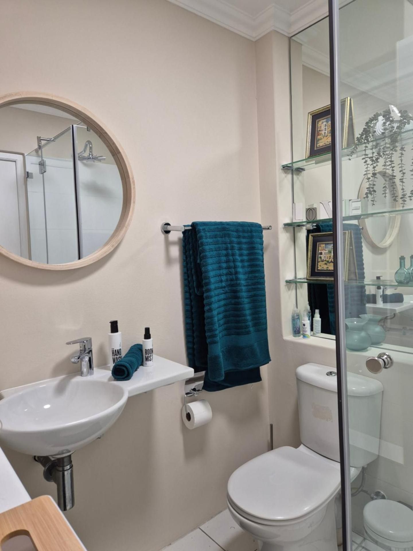 Deluxe Double Room with Shower