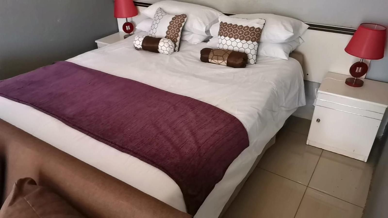 Dongodzi Lodge