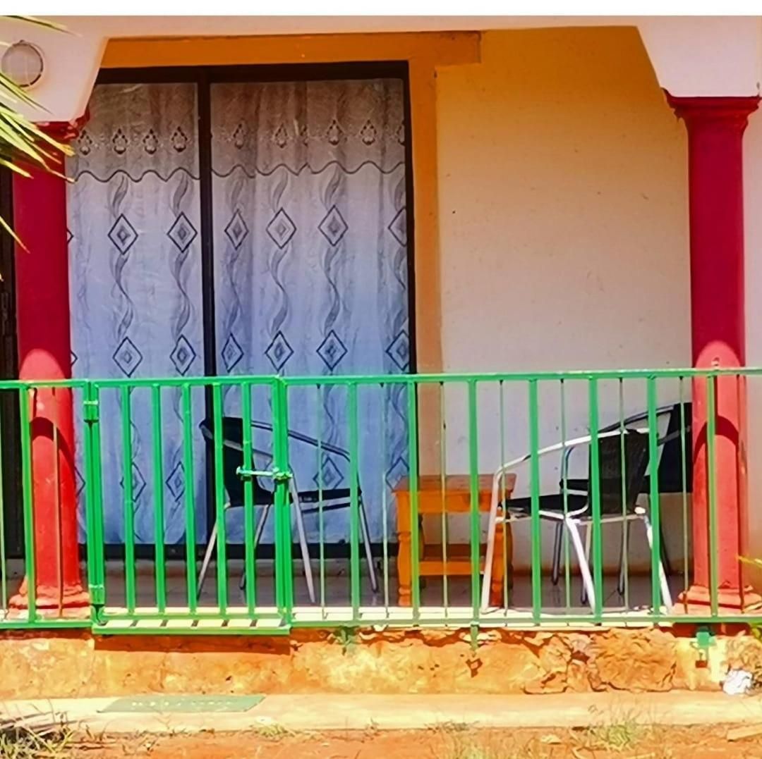 Dongodzi Lodge