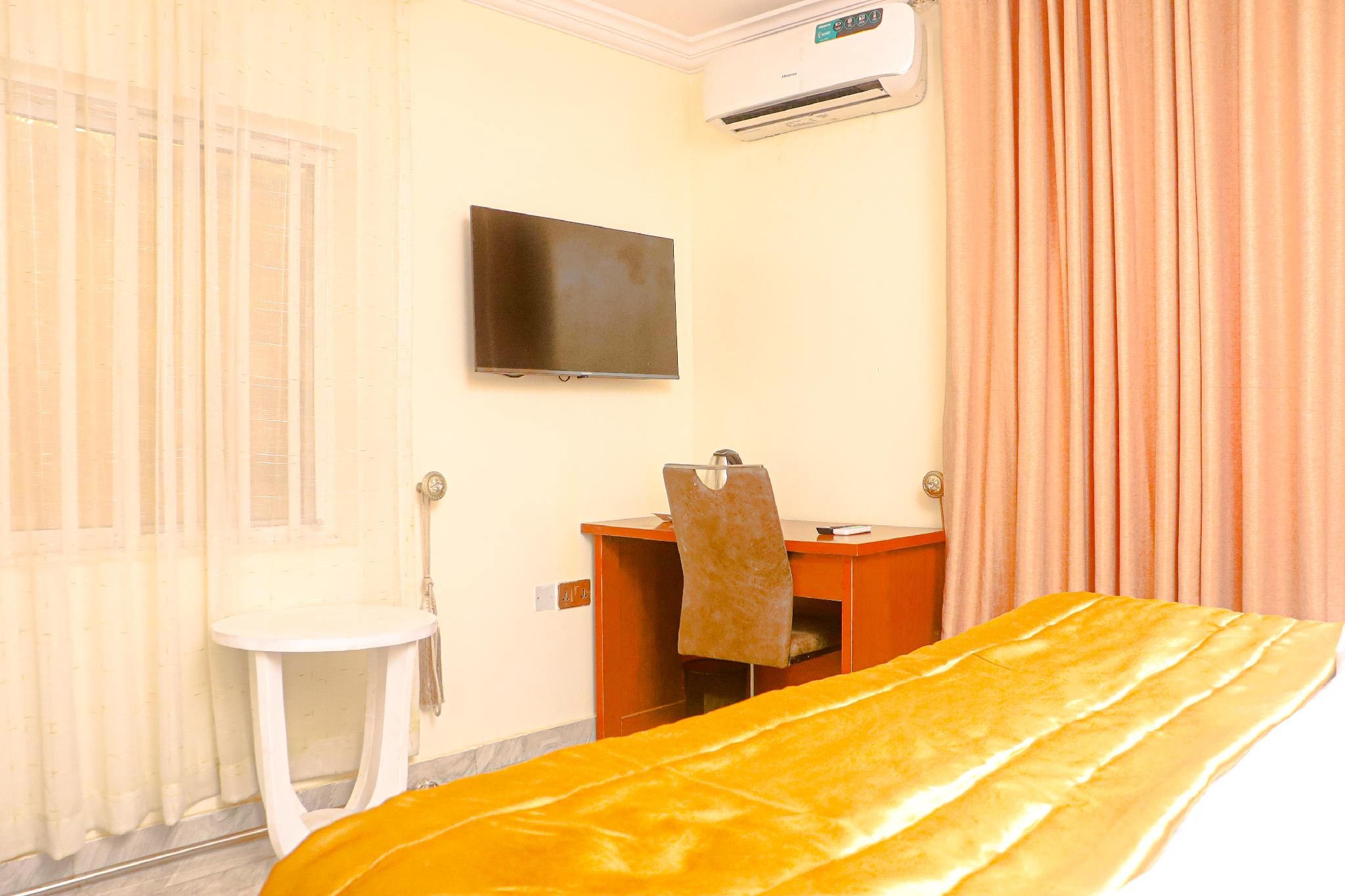 Junior Suite