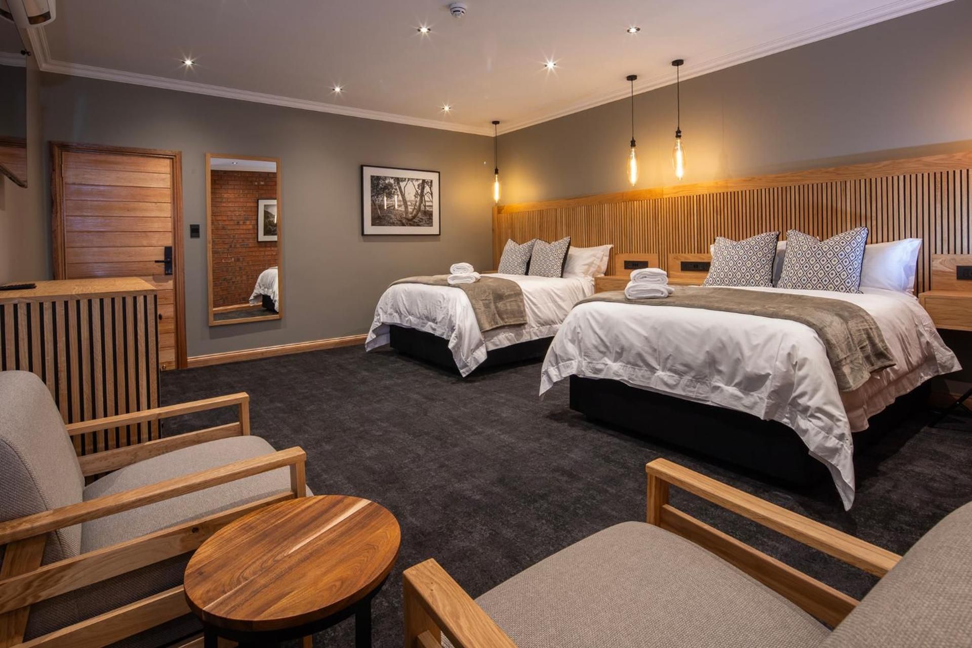 Deluxe Double or Twin Room
