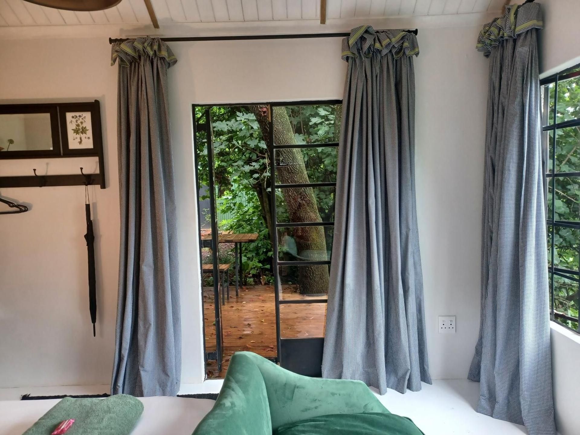 Comfort Queen Room