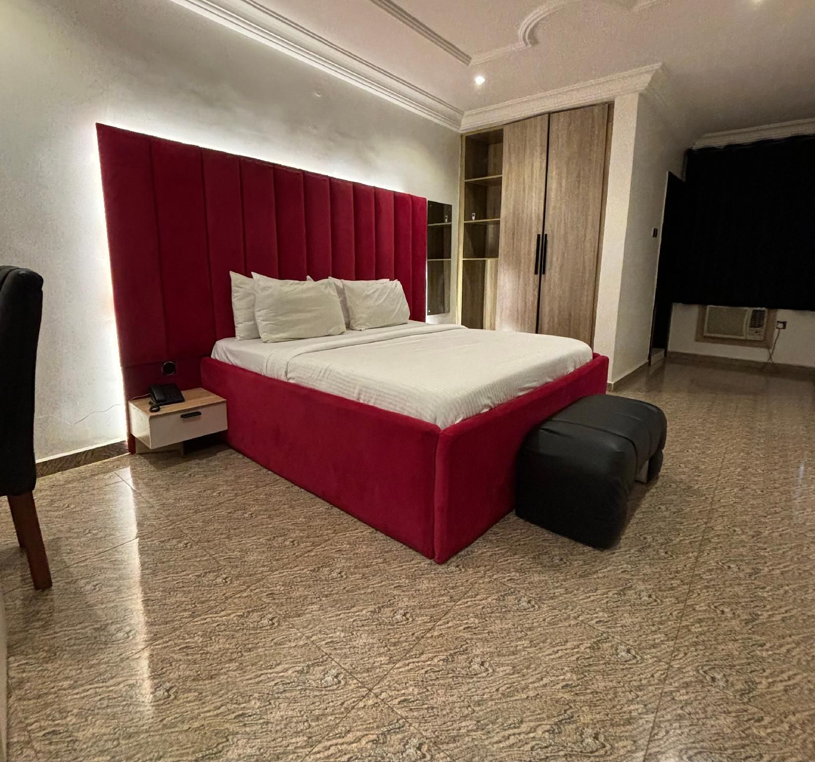 Ovic Hotel 1 Bedroom Junior Suite