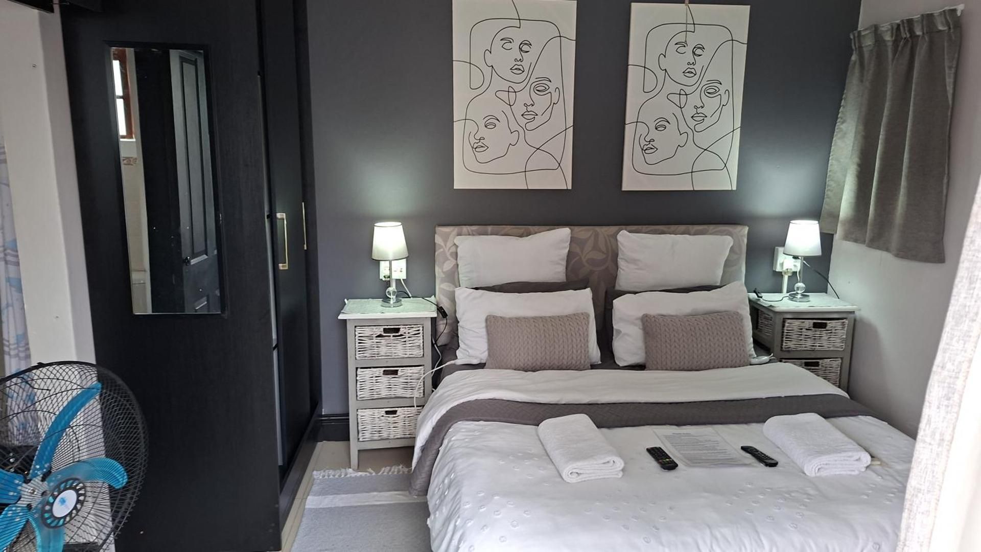 Deluxe Double Room with Shower