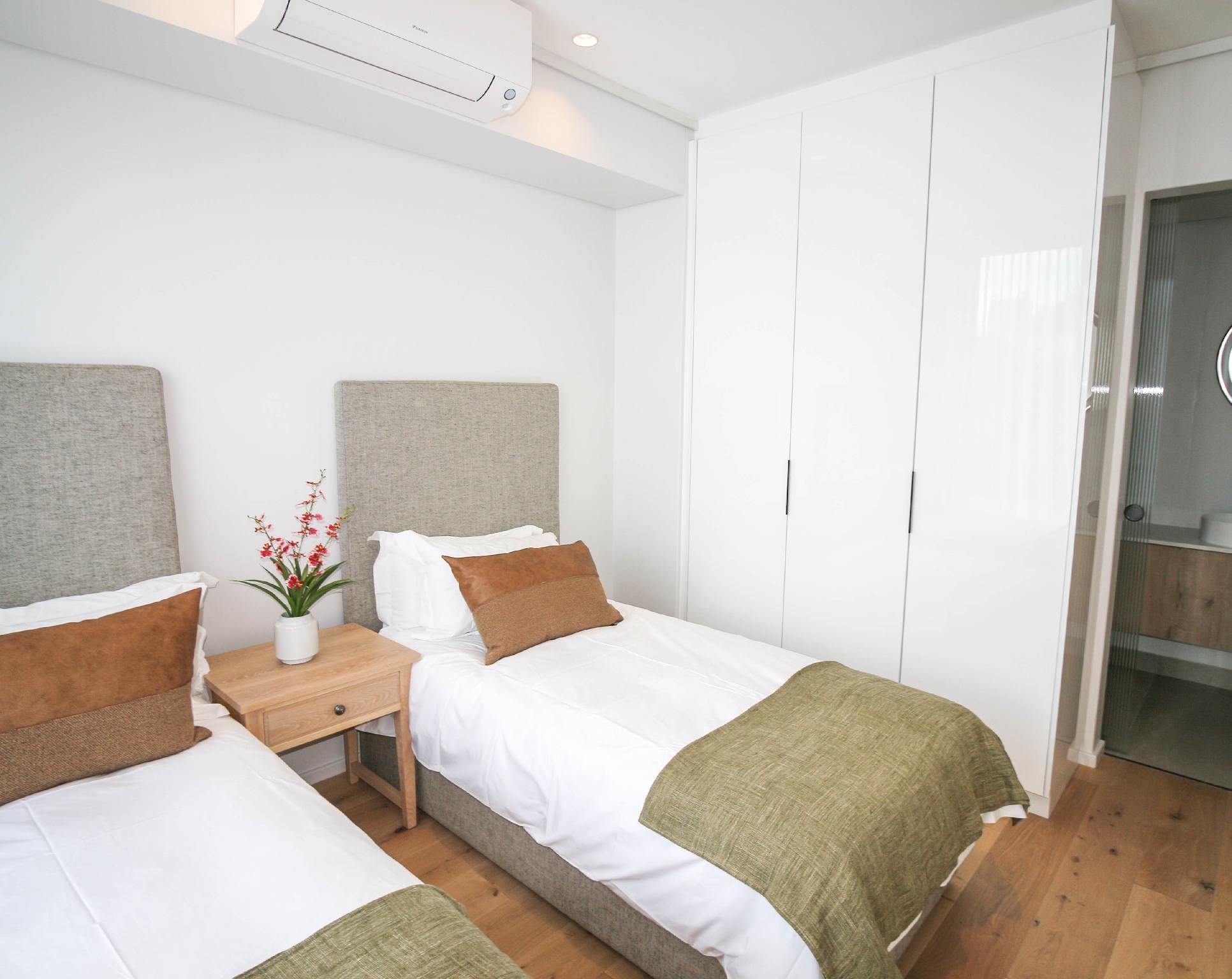 Apartment - 2 Bedrooms
