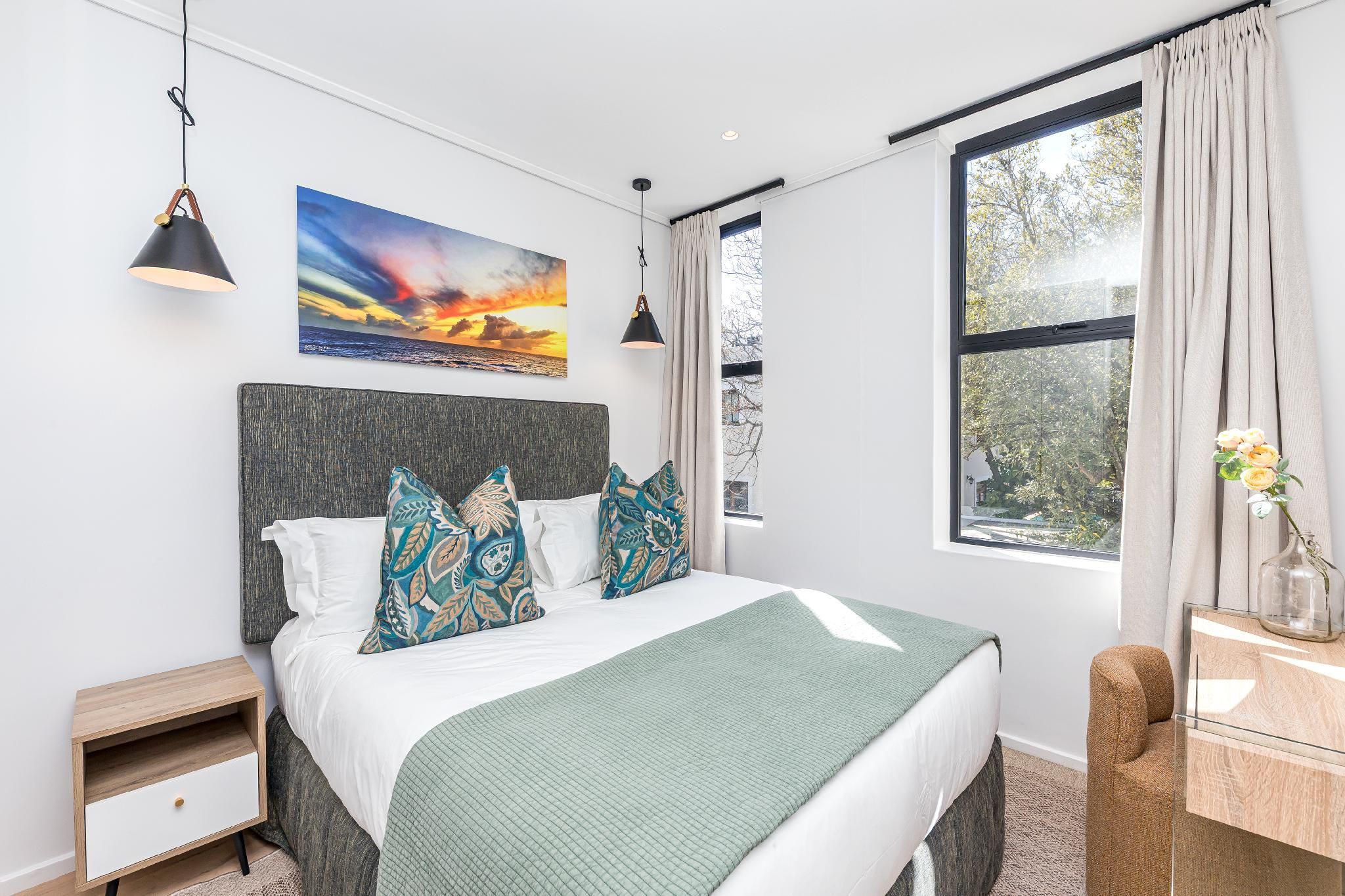 1 Bedroom Apartment with Balcony and Views