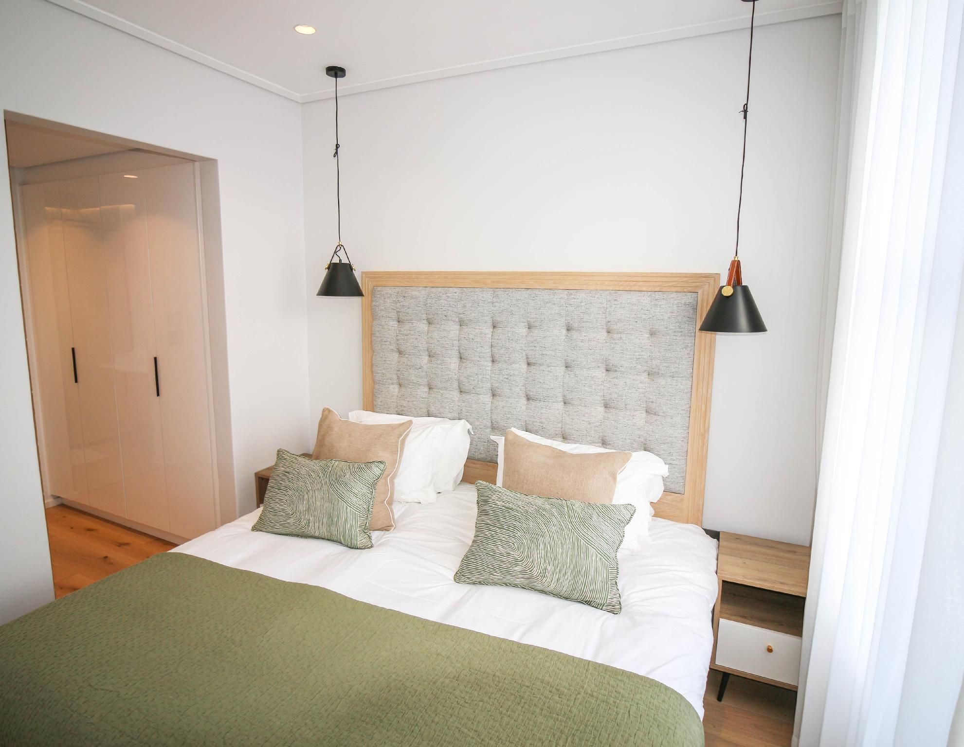 Luxury 2-Bedroom Apartment