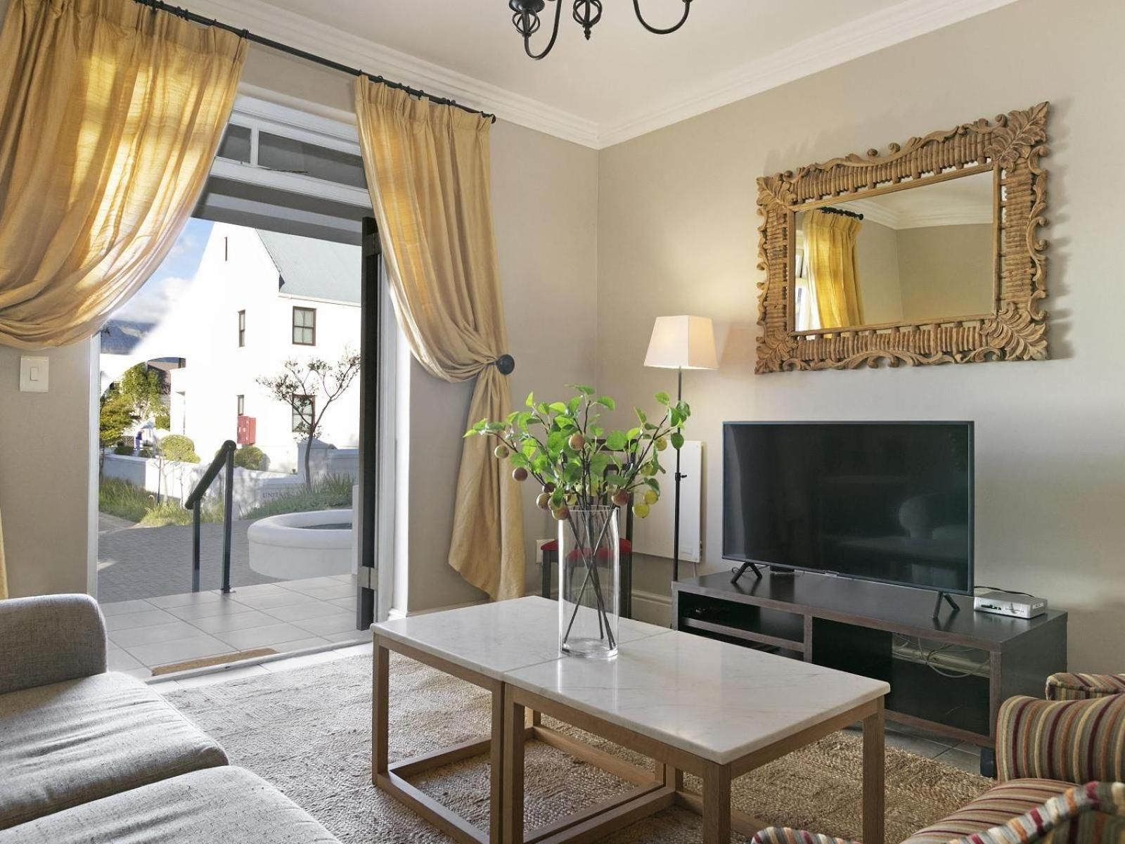 One-Bedroom Villa