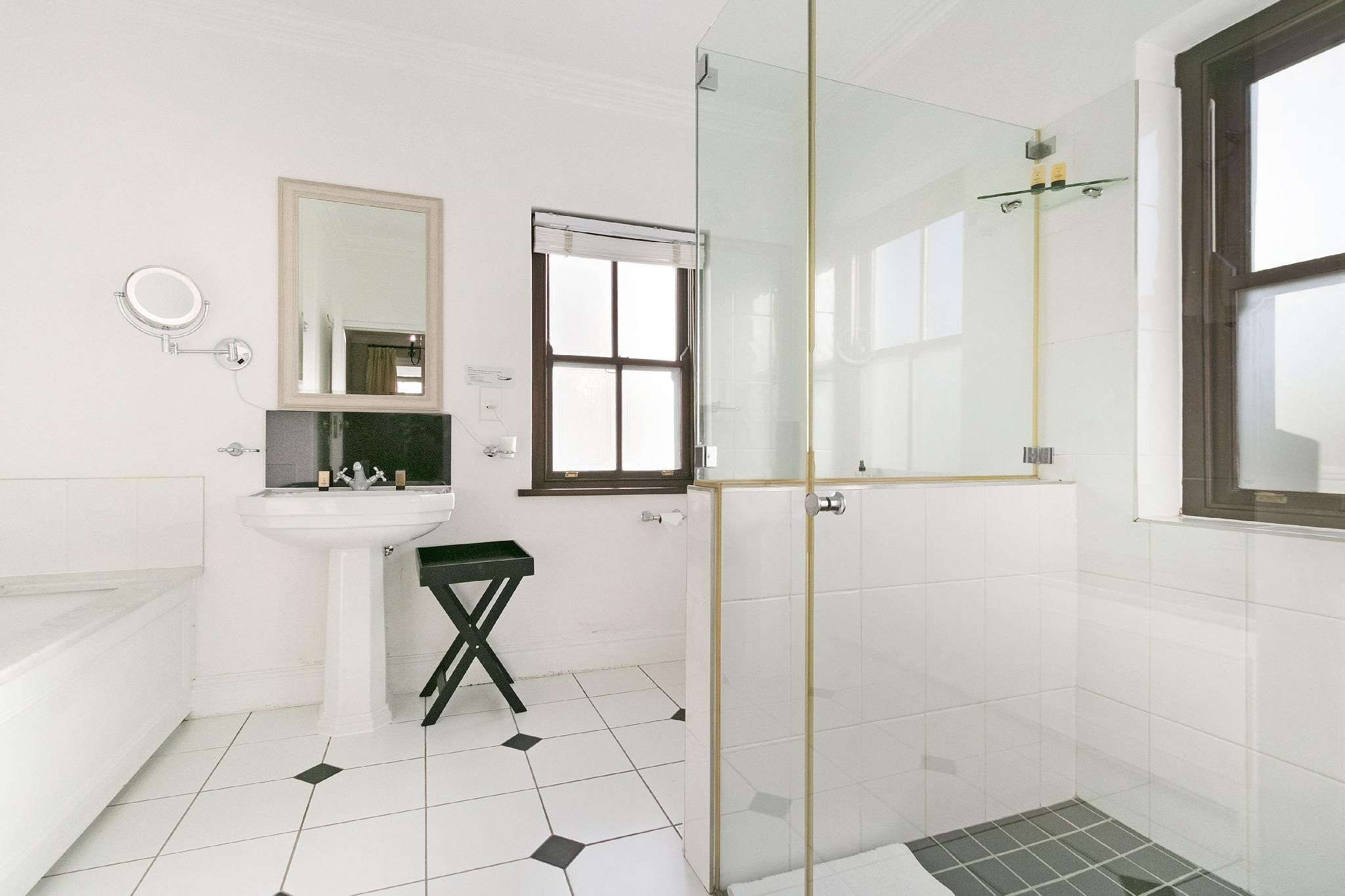 1 Bedroom Deluxe