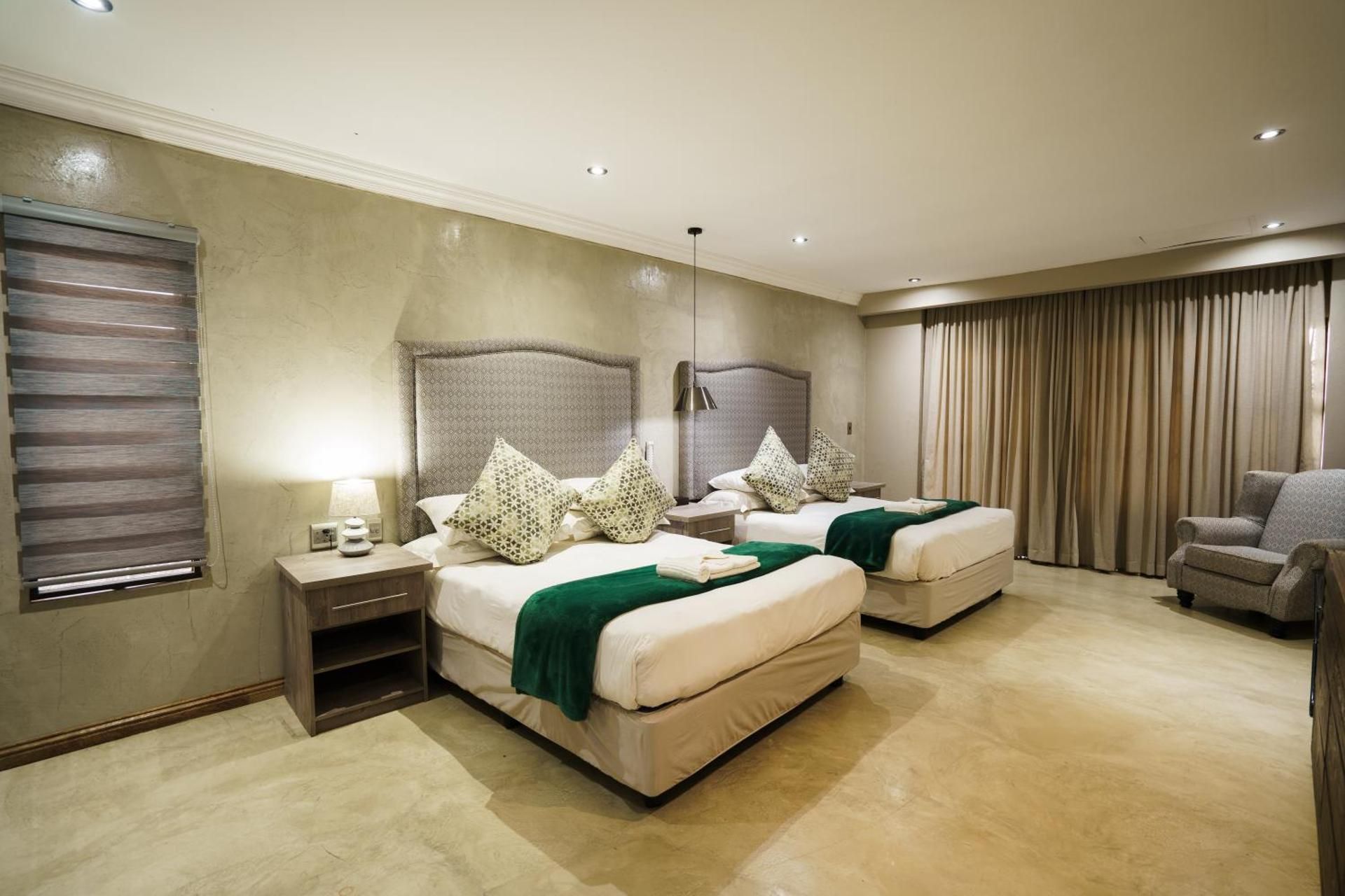 Queen Suite