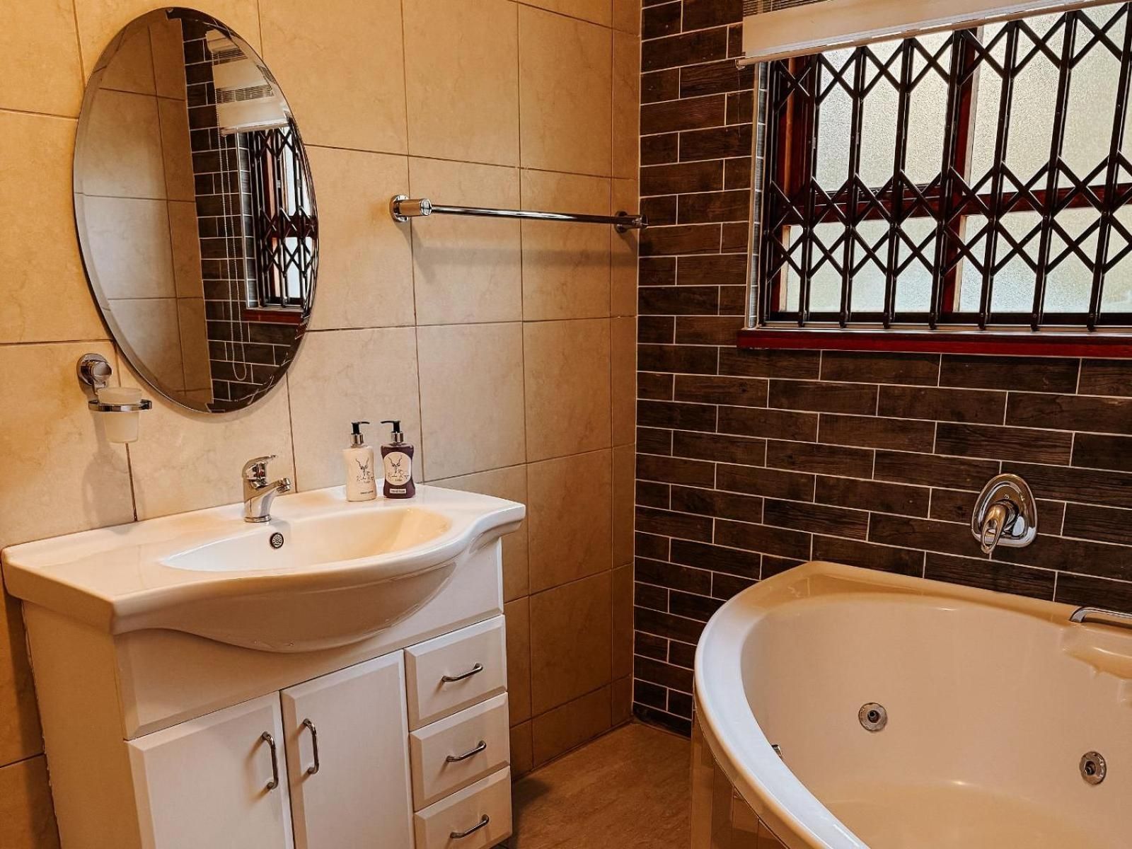 Executive Queen Room