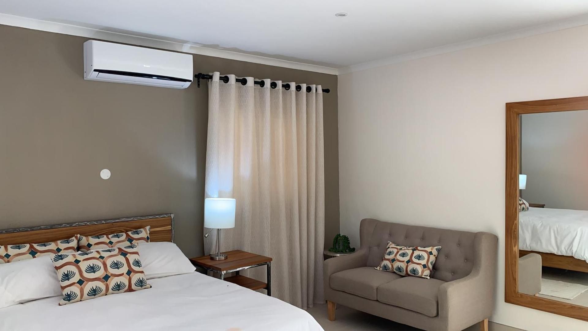 Otjibamba Lodge Luxury Queen Room 2