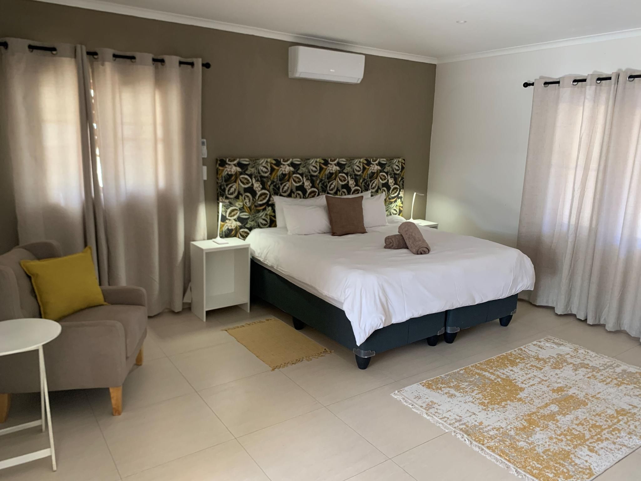 Otjibamba Lodge Luxury King Room 2