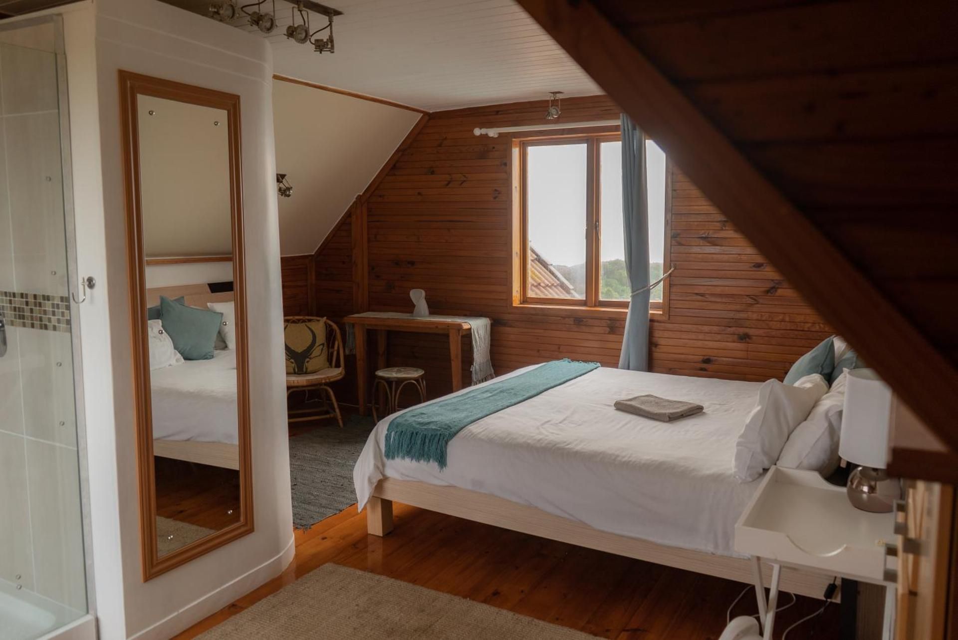 Surf Lodge South Africa Deluxe Double Room with Sea View 2