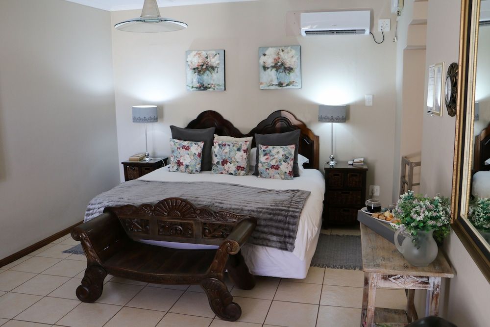 Comfort Suite, 1 Bedroom ( Merlyn Disabled-Friendly Room)