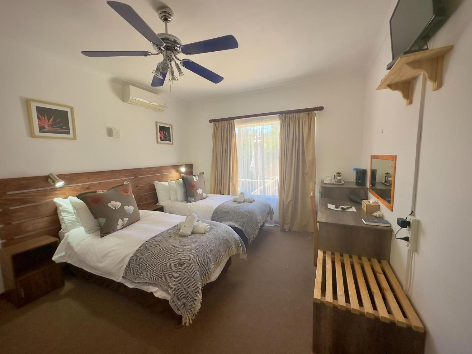 Basic Twin Room
