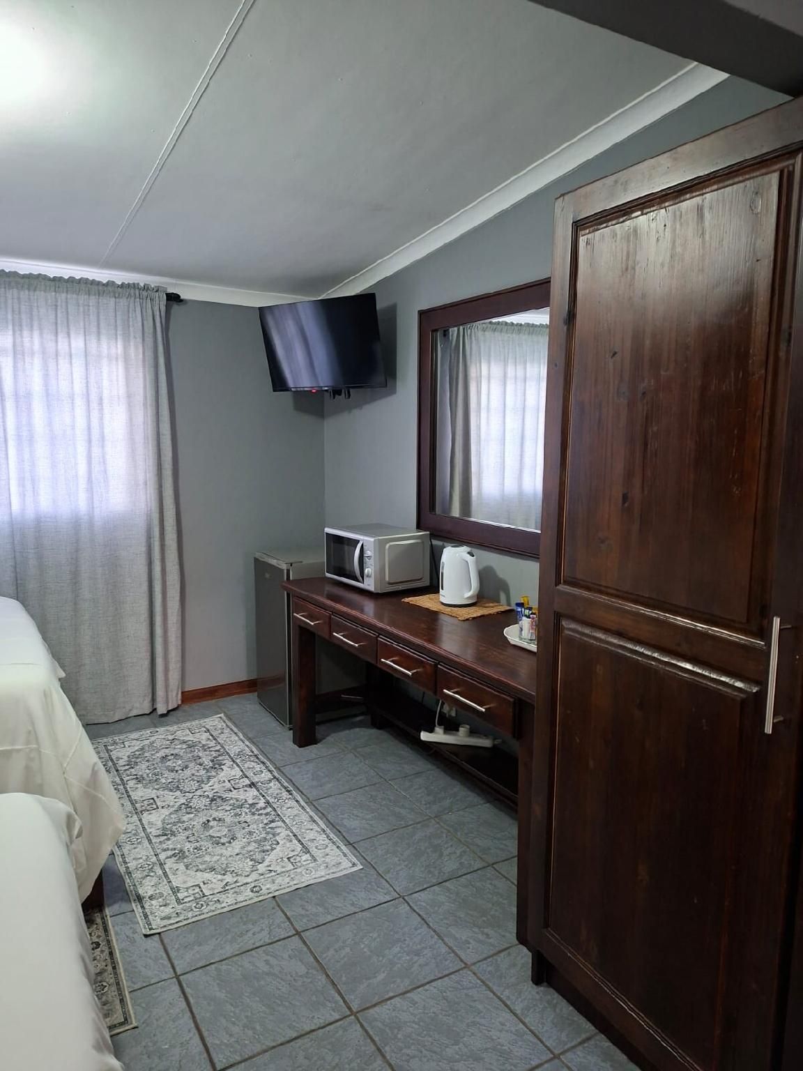 Three Sleeper Room