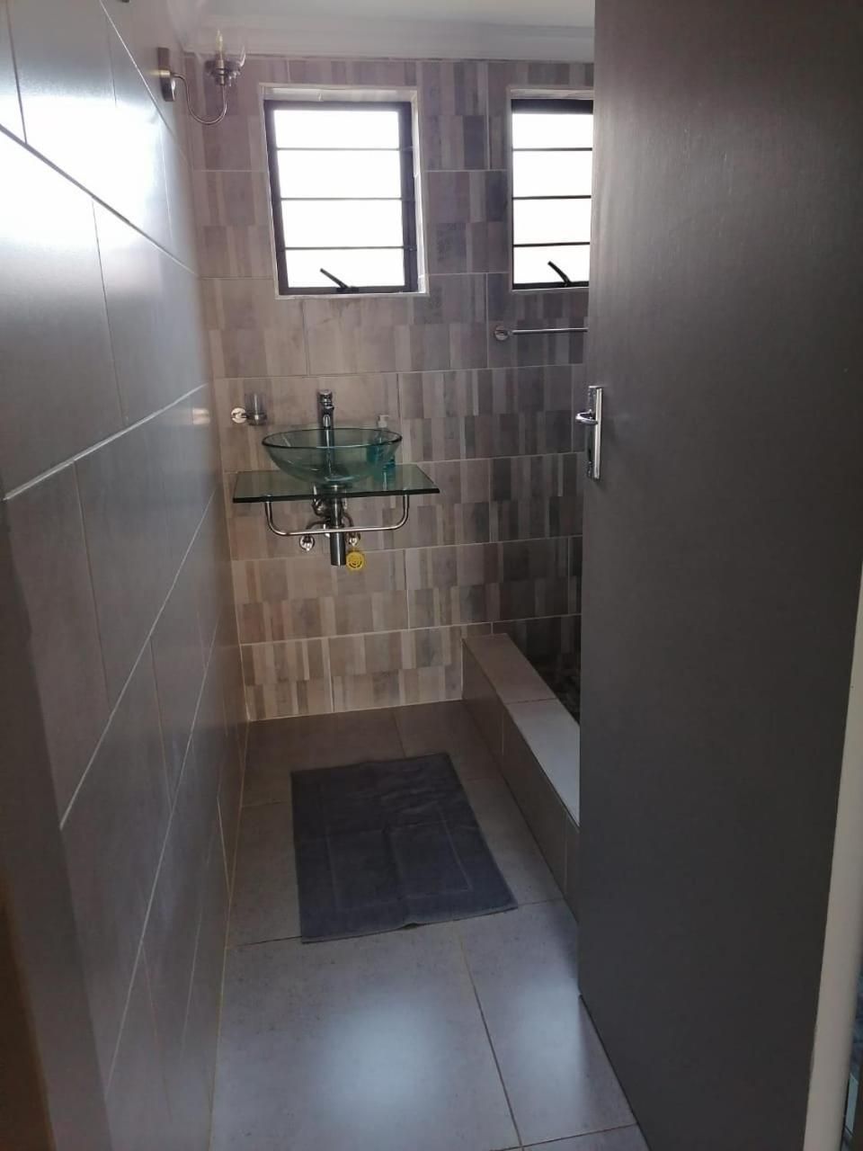 Queen Room with Shared Bathroom
