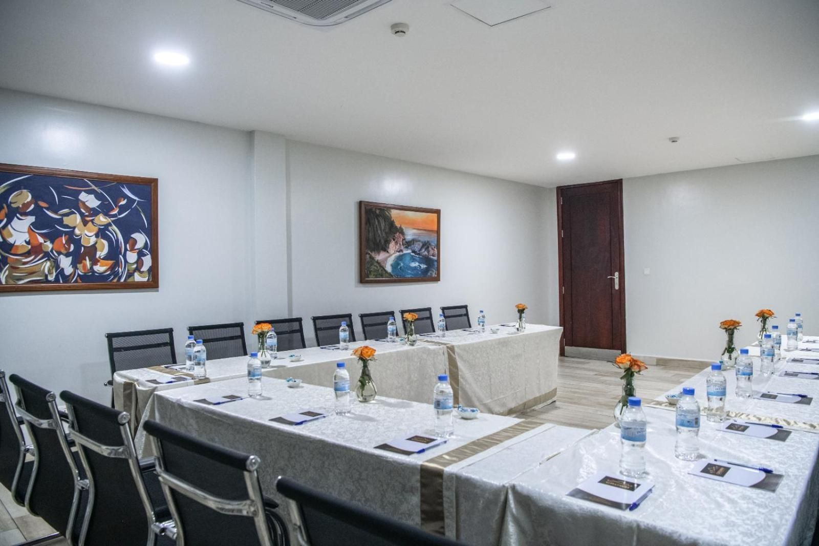 meeting room / ballrooms