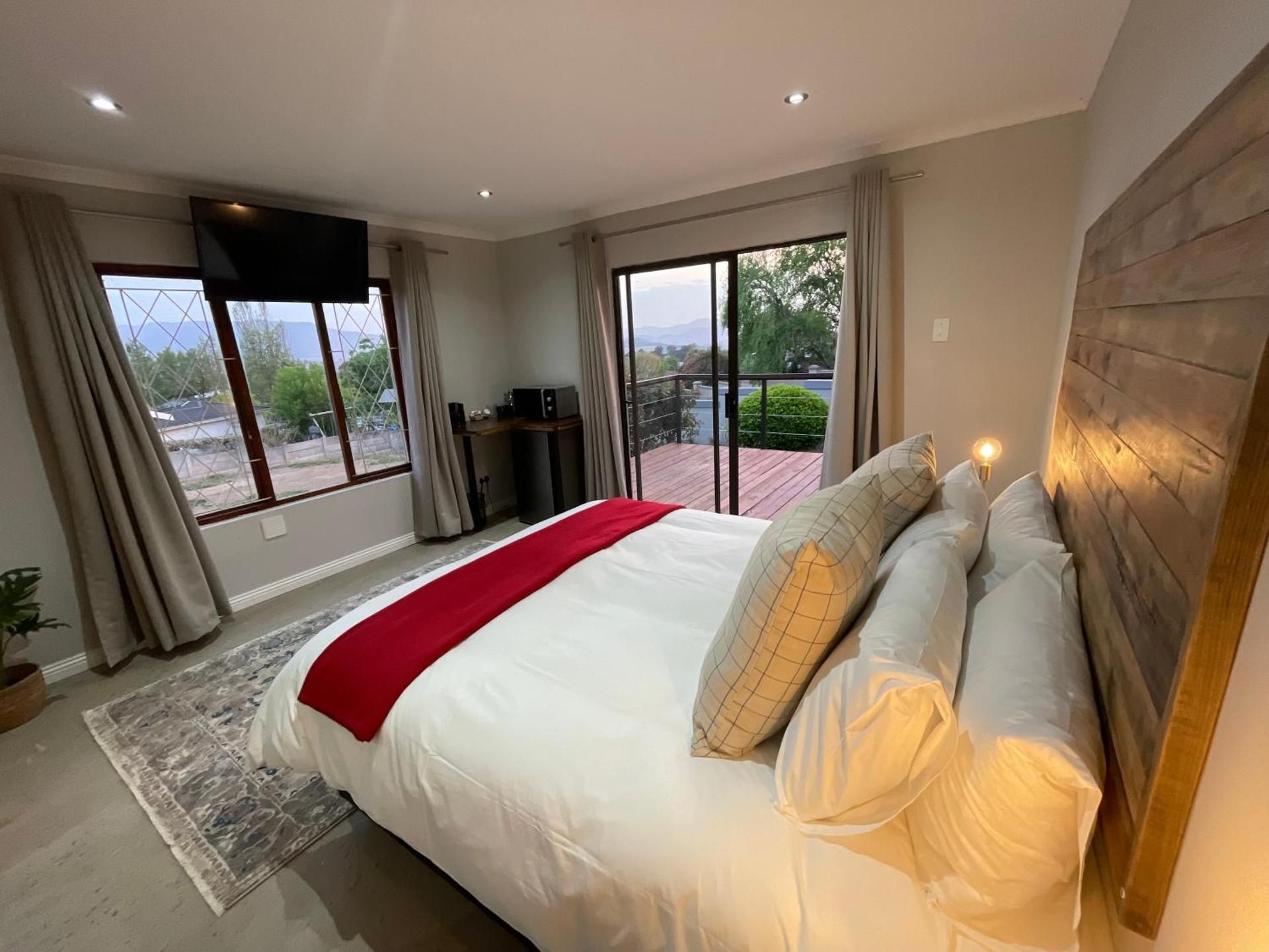 Standard Queen Room