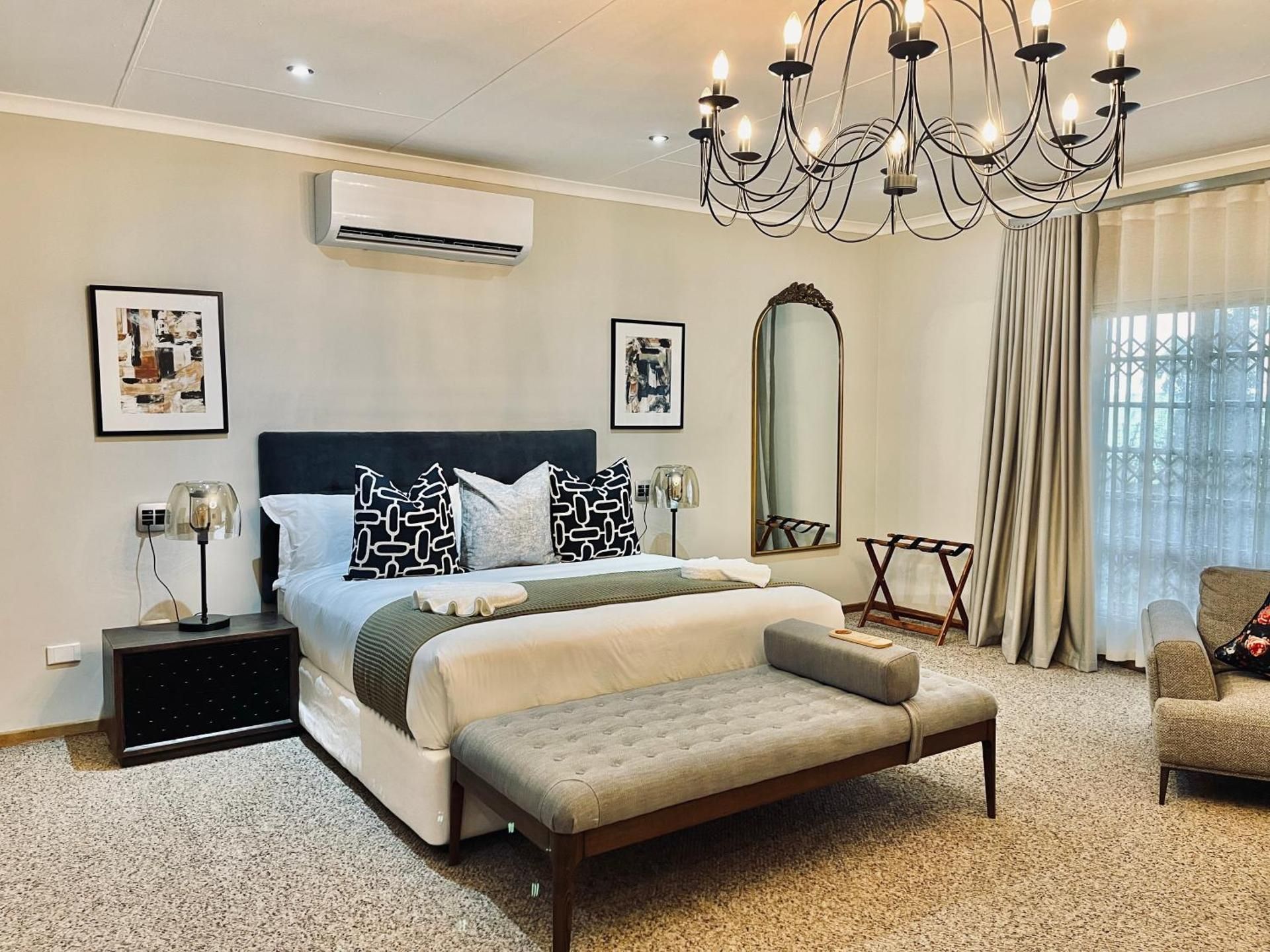 Superior King Room