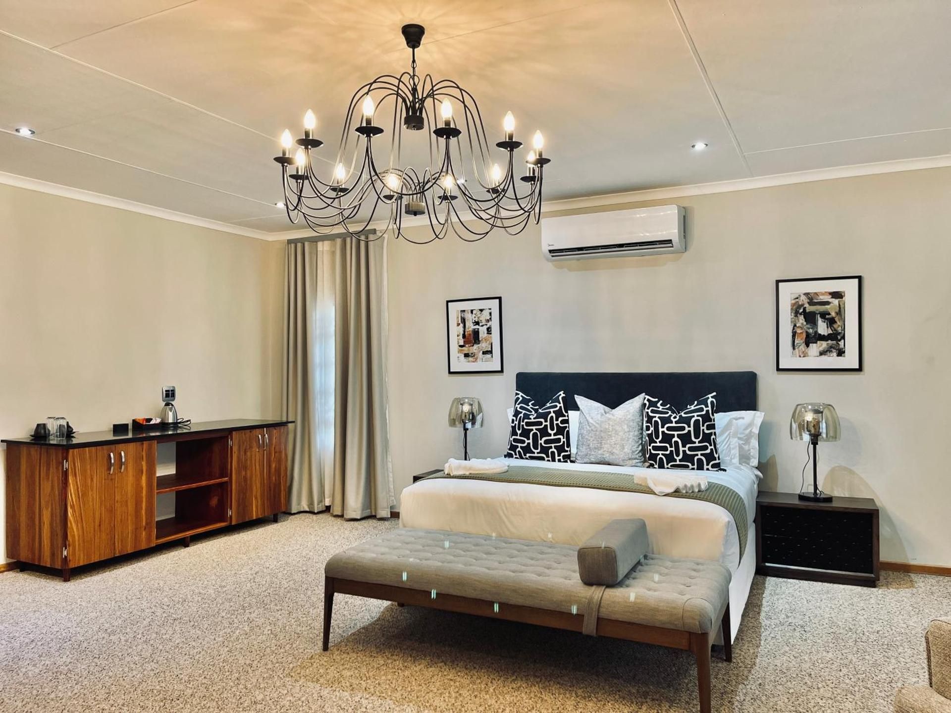 Superior King Room