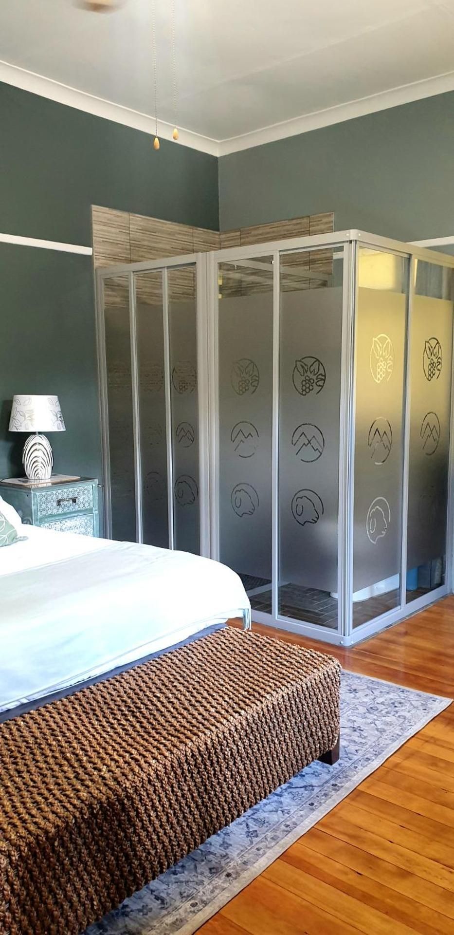 Deluxe Double Room with Shower